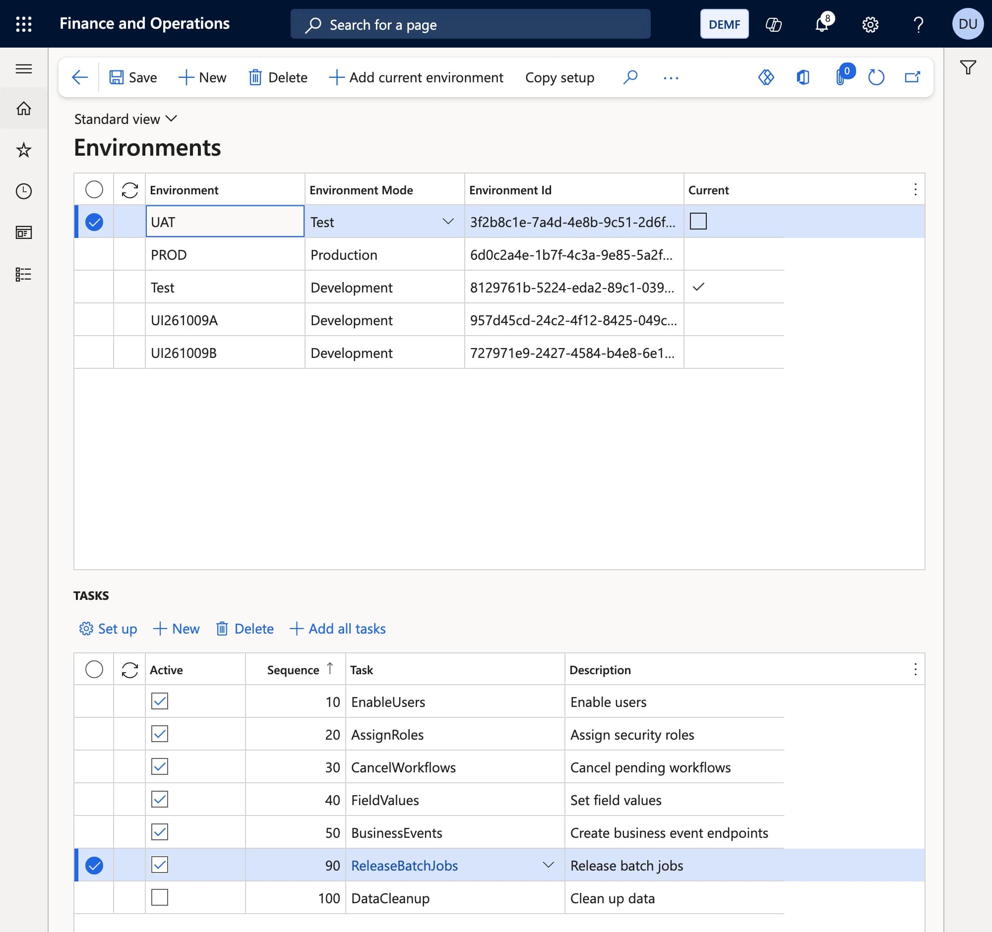 Formular Umgebungen der Datenbankaktualisierung mit PROD und UAT oben und den Aufgaben von UAT mit Reihenfolge darunter